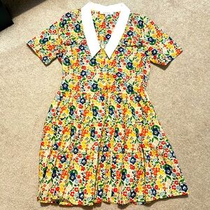 Flowered preppy mini dress